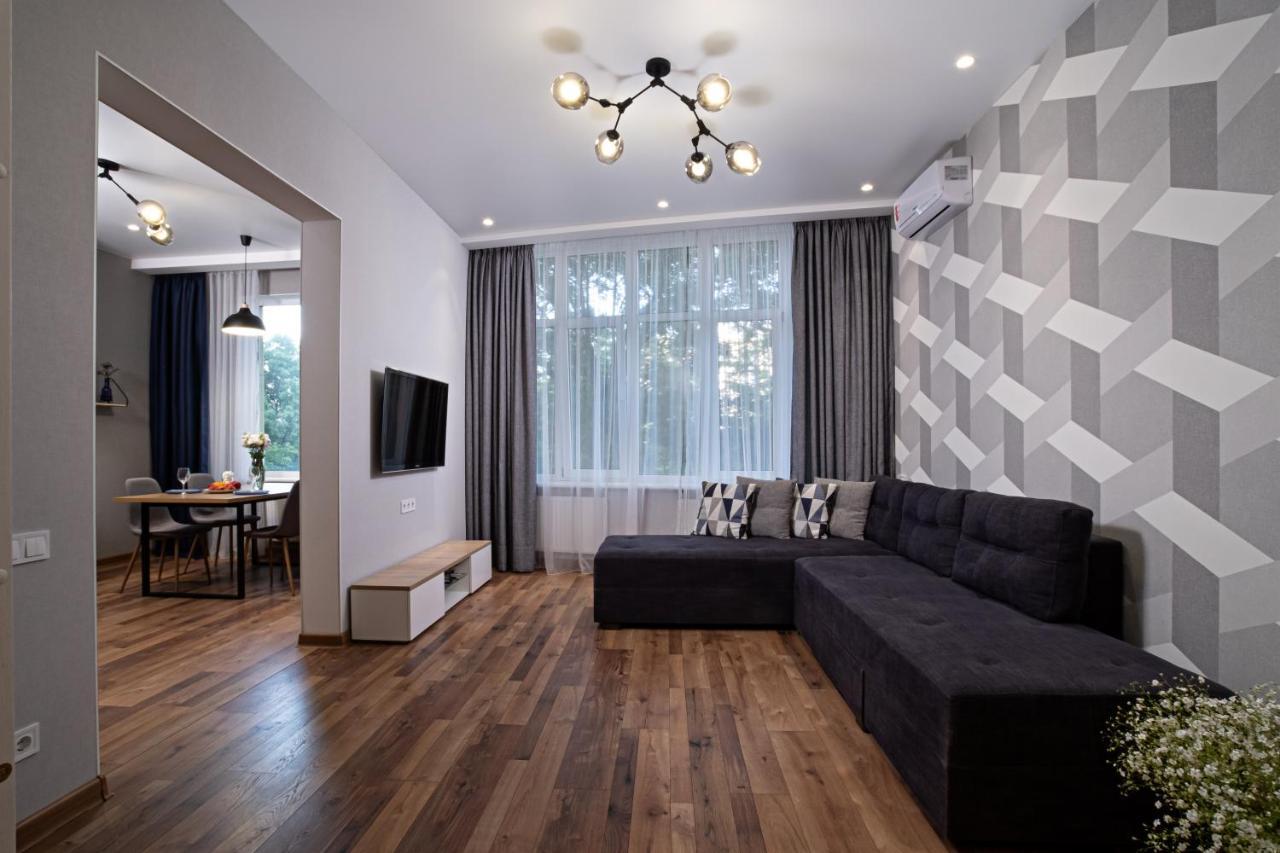 Arcadia Hills Apartment Одеса Екстериор снимка