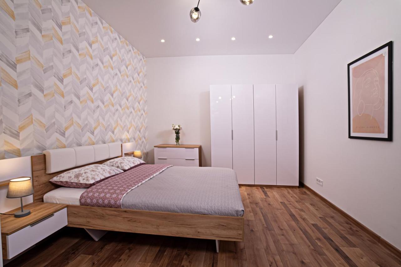Arcadia Hills Apartment Одеса Екстериор снимка